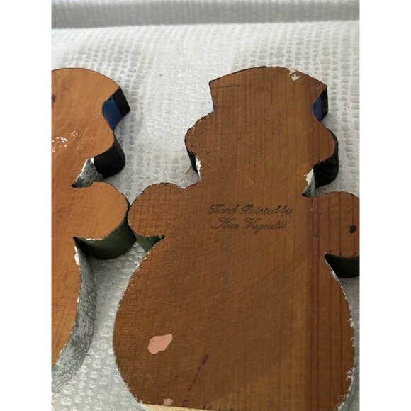 A pair Of Hand painted wood snowmen, 7” x 4, Christmas decoration/ Kim Vagnetti - Picture 5 of 5